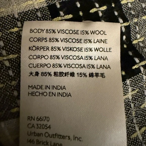 Anthropologie Pilcro Breezy White Black Plaid Button-Down Shirt - Picture 7 of 8